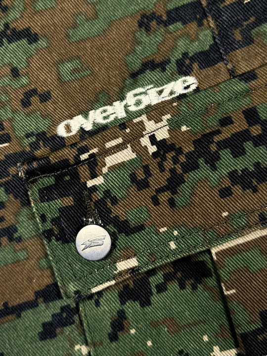 OVER5IZE "pixel" DIGITAL CAMO JORTS GREEN