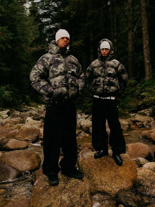OVER5IZE "DUO" REVERSIBLE PUFFER JACKET CAMO & WHITE