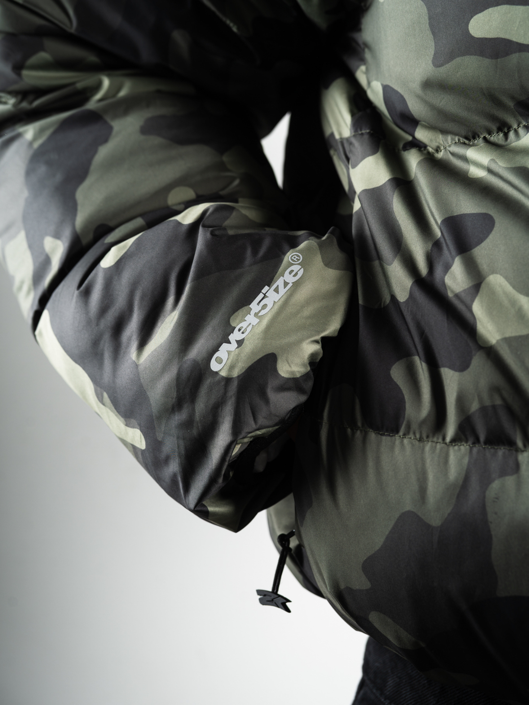 OVER5IZE "DUO" REVERSIBLE PUFFER JACKET CAMO & WHITE