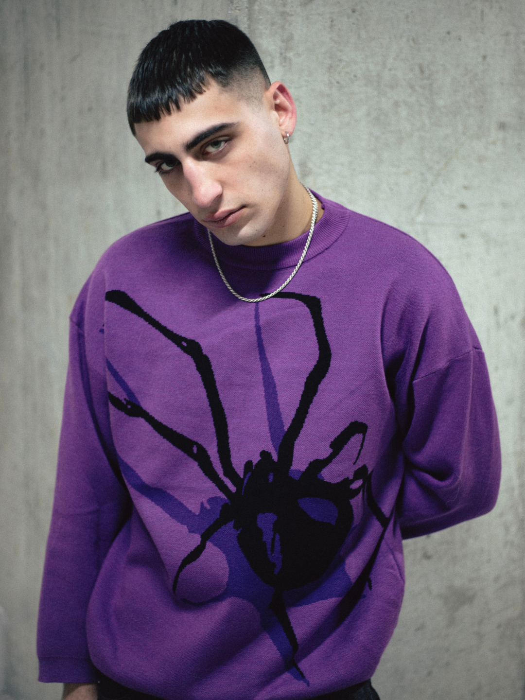 OVER5IZE "coldspider" SWEATER