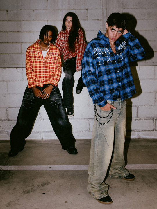 OVER5IZE "spore" SHIRT FIRE RED
