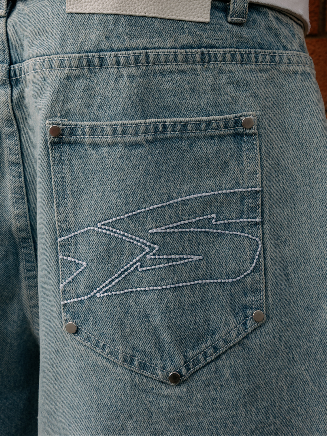 OVER5IZE "struct" JORTS LIGHT BLUE