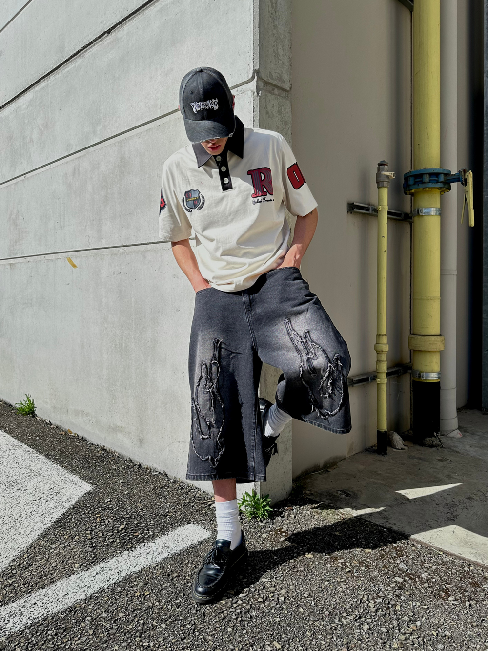 OVER5IZE "fury" JORTS BLACK