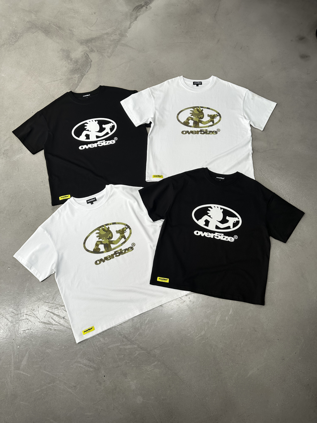 OVER5IZE "step" TEE BLACK