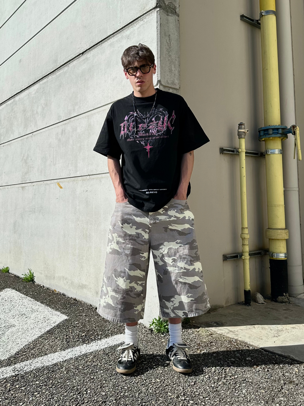 OVER5IZE "guilty" JORTS CAMO