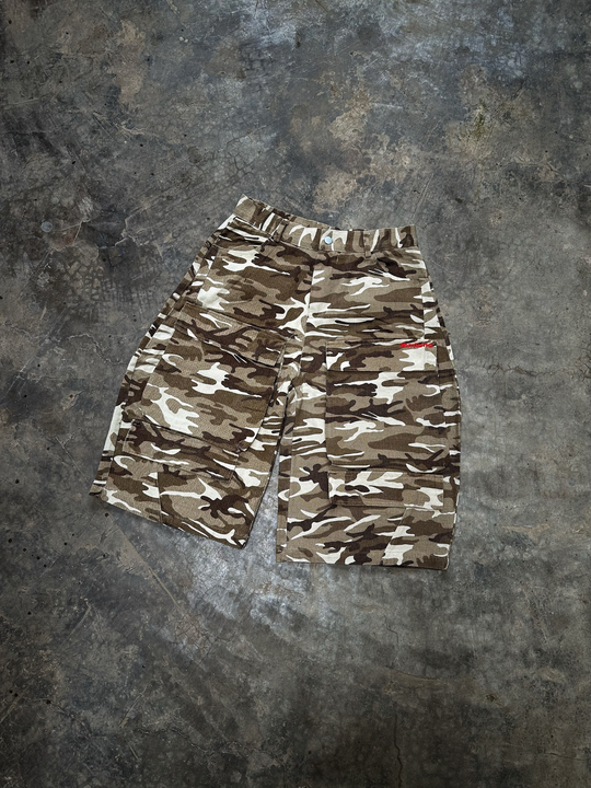 OVER5IZE "envy" JORTS CAMO