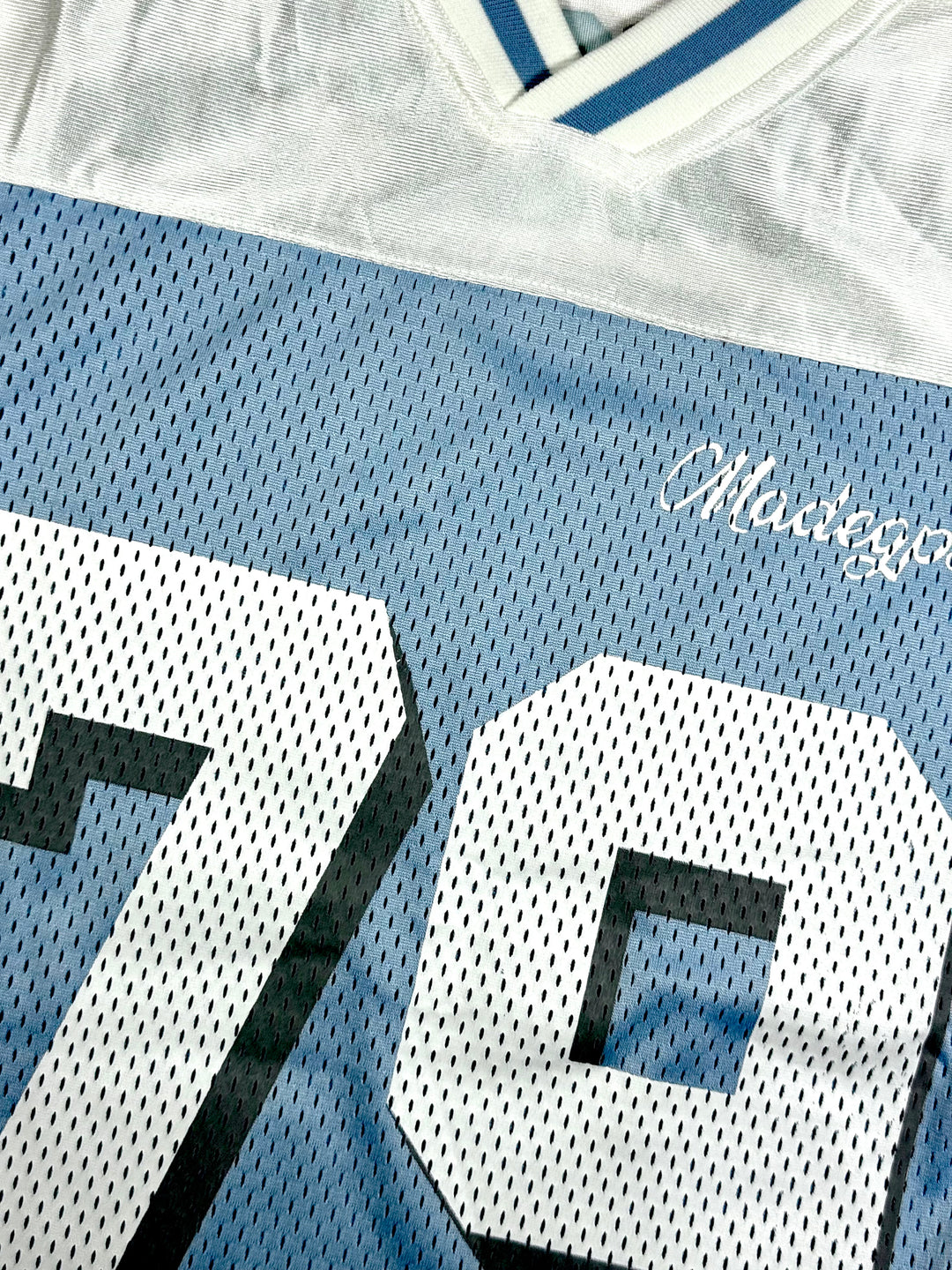 OVER5IZE "quake" JERSEY