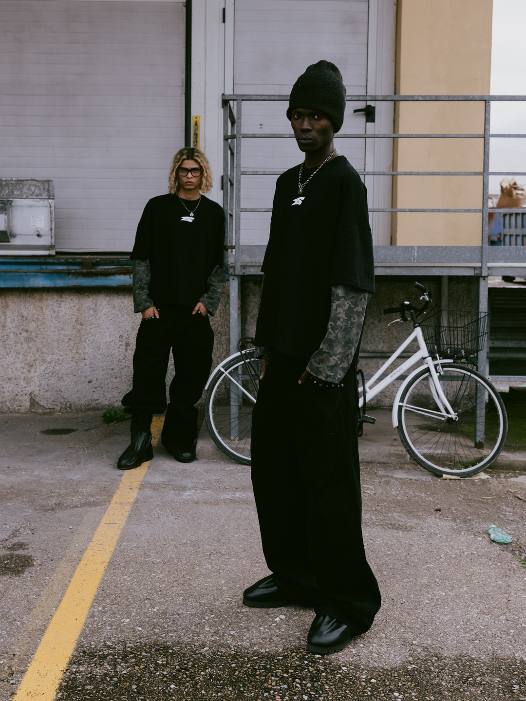 OVER5IZE "Fifty5" LONGSLEEVE BLACK & CAMO