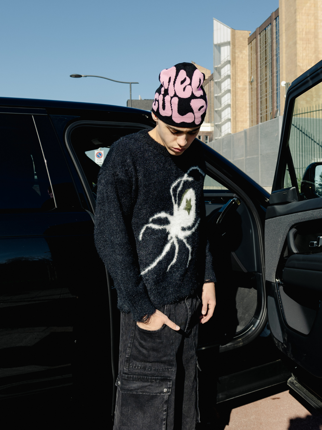 OVER5IZE "spidernest" SWEATER BLACK