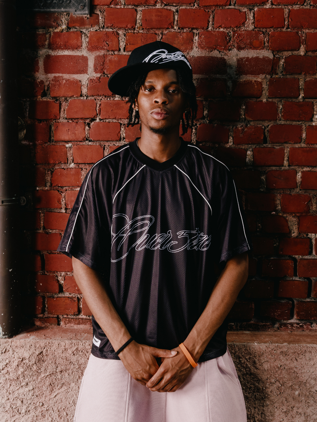 OVER5IZE "sketchy" JERSEY BLACK