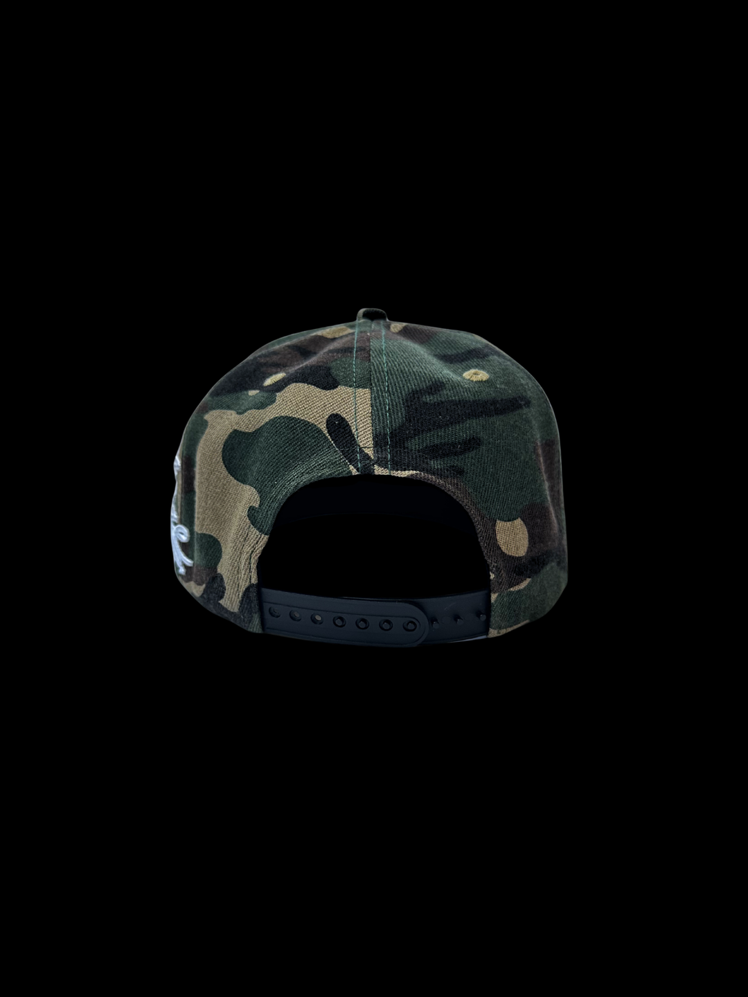 OVER5IZE "statement" SNAPBACK CAP CAMO