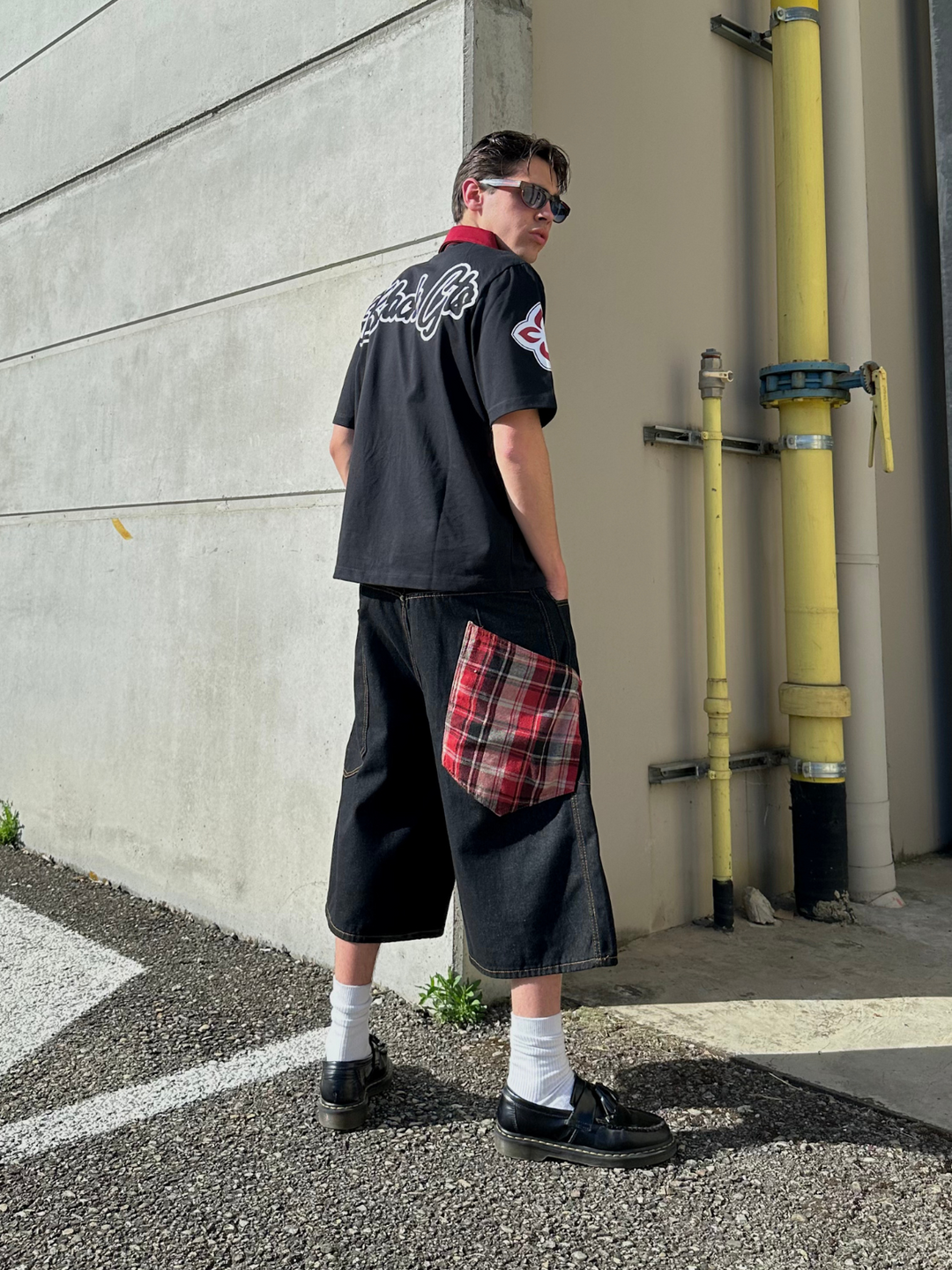 OVER5IZE "glare" POLO BLACK