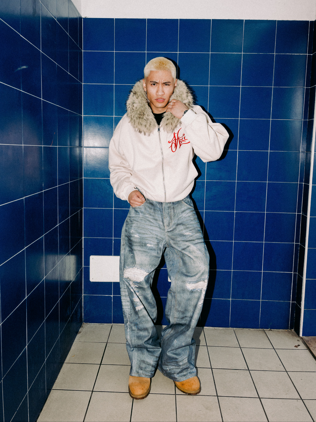 OVER5IZE "evil" FUR JACKET CREAM