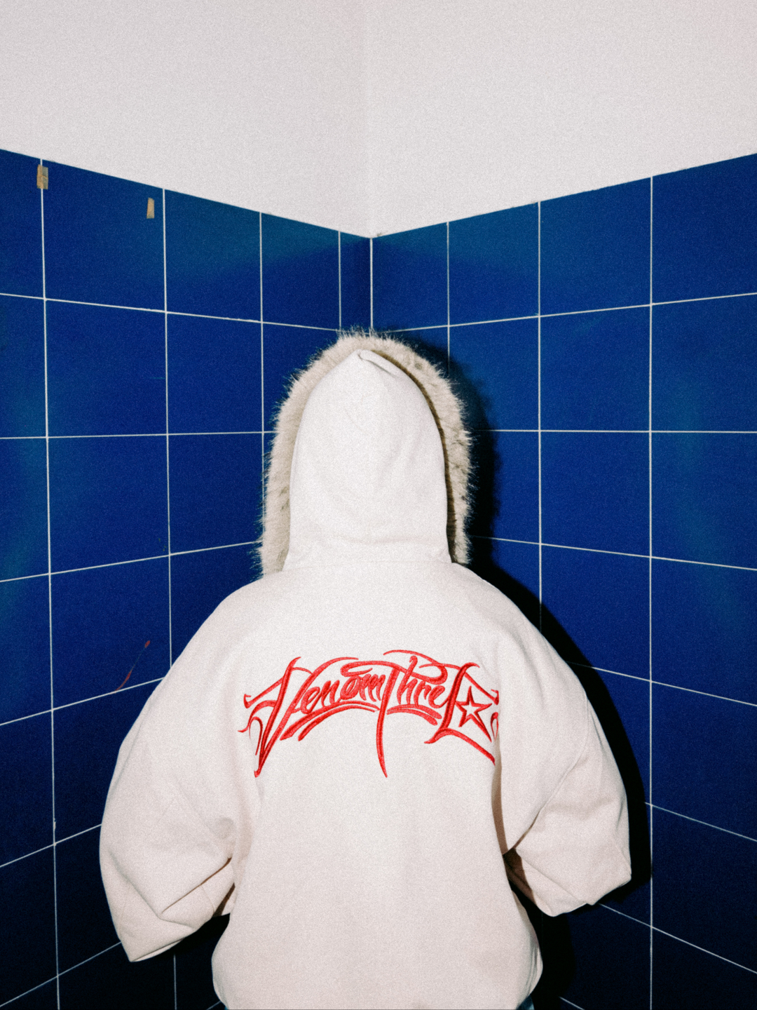 OVER5IZE "evil" FUR JACKET CREAM