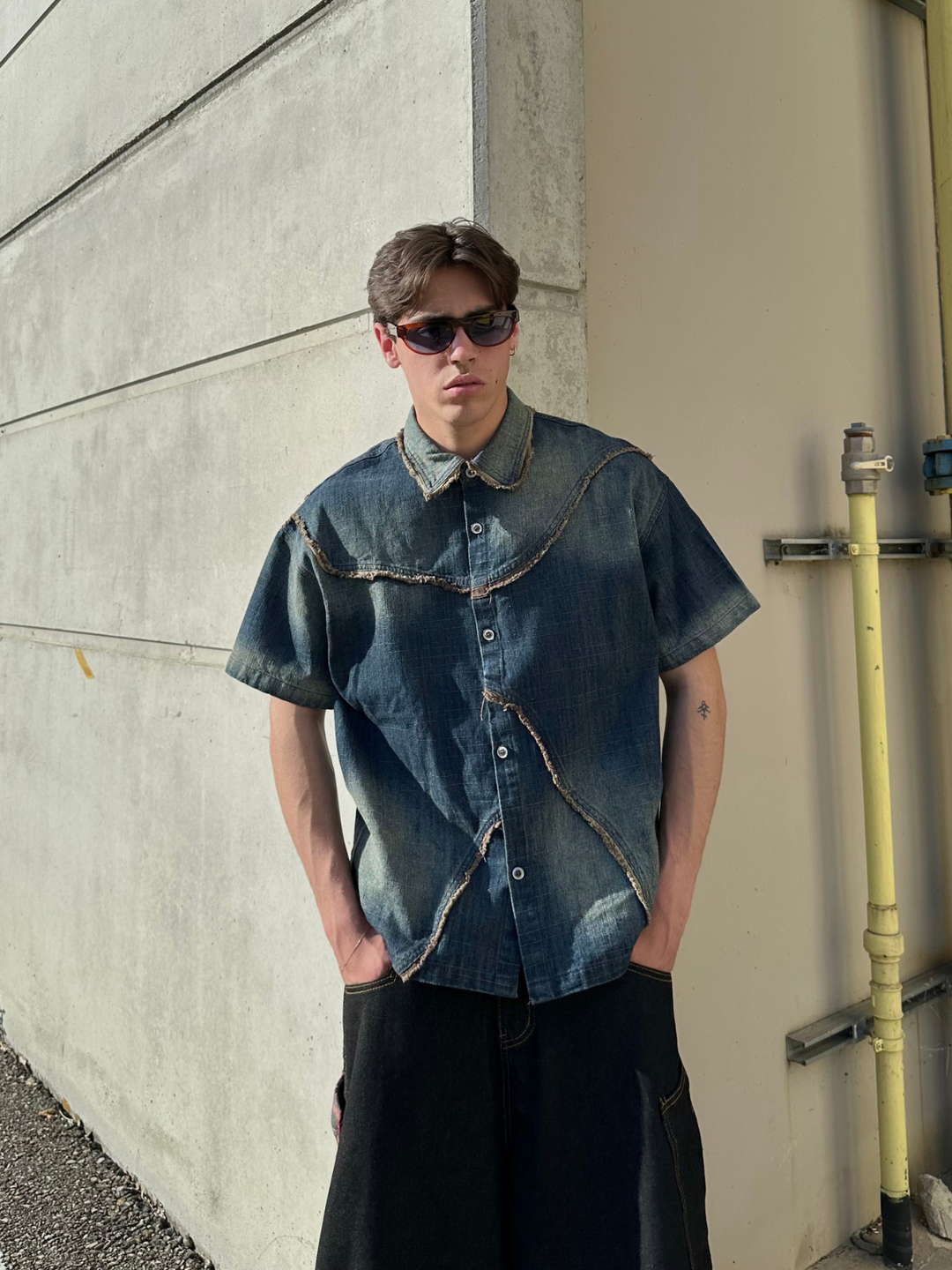 OVER5IZE "flicker" SHIRT