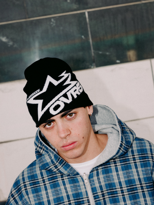 OVER5IZE "bleakness" BEANIE PINK