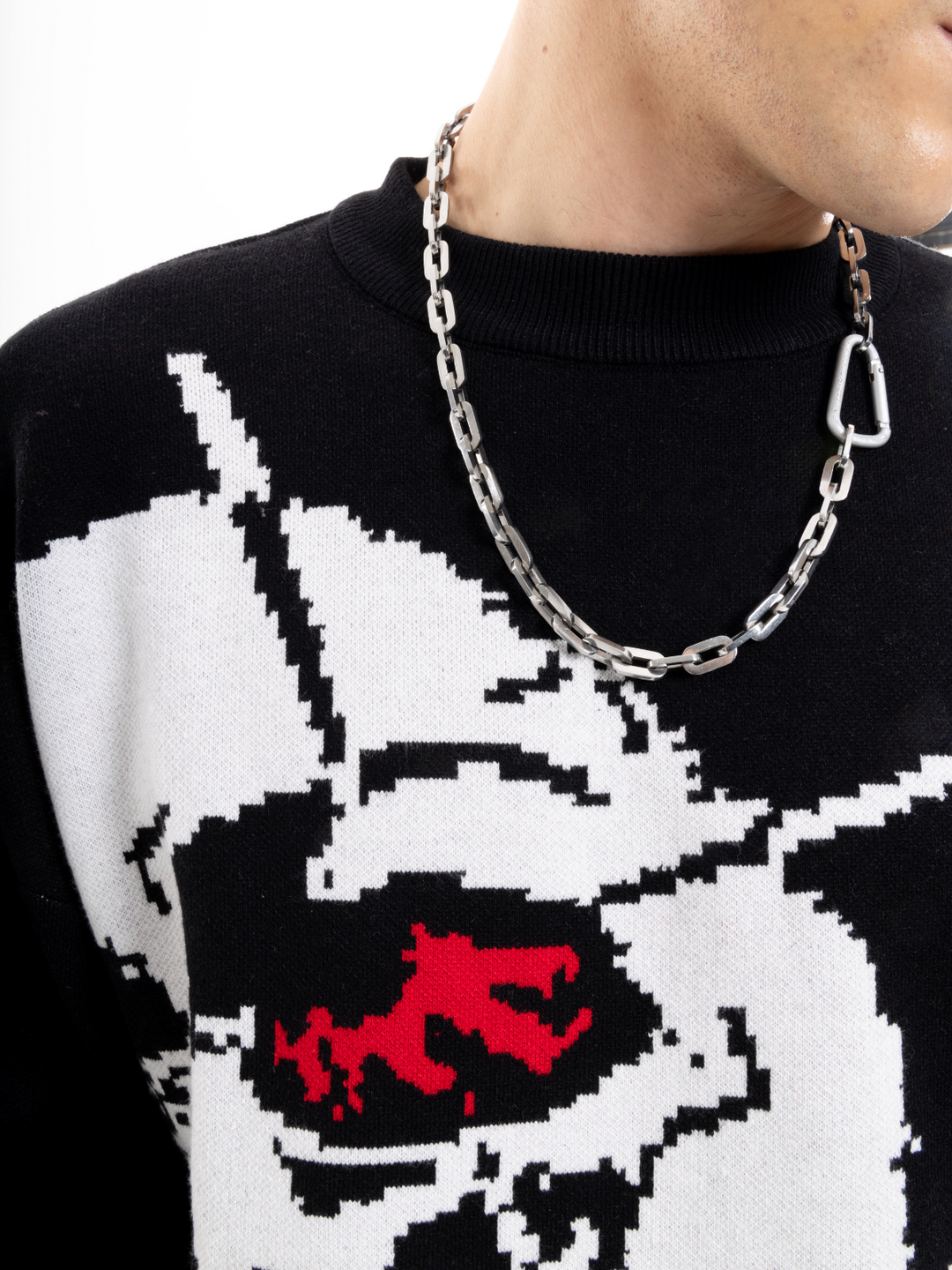 OVER5IZE "riot" SWEATER