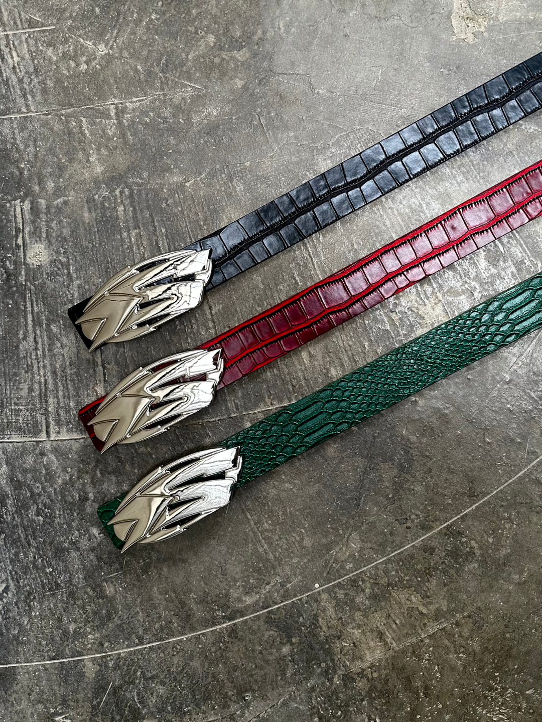 OVER5IZE "signature" BELT BLACK