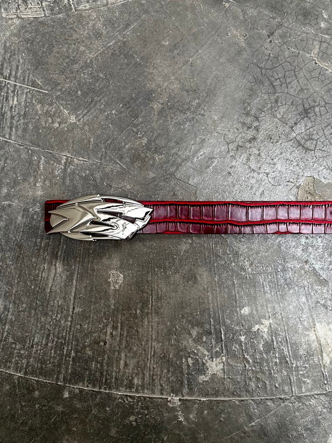 OVER5IZE "signature" BELT RED