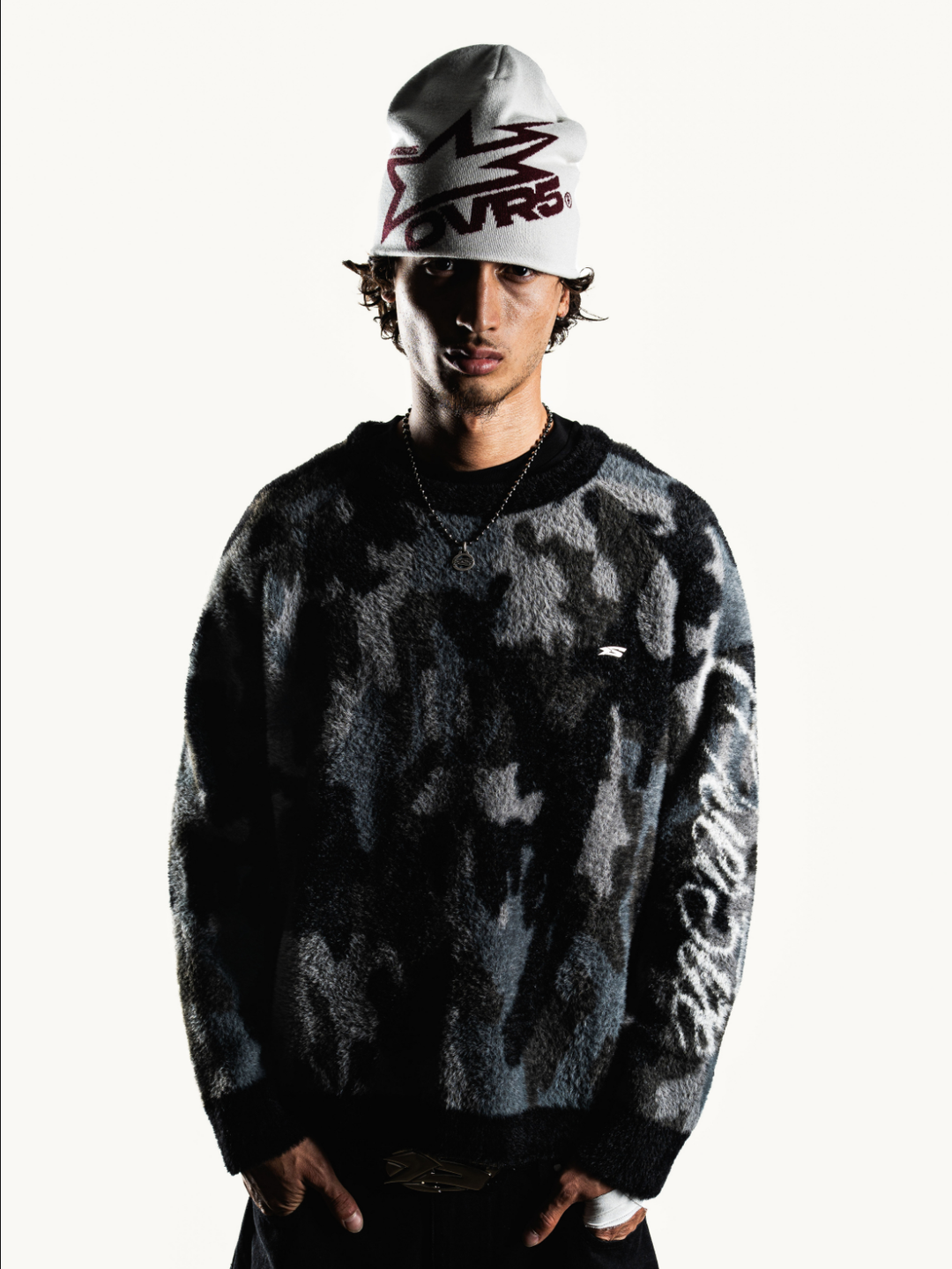 OVER5IZE “wildy” MOHAIR SWEATER CAMO BLACK