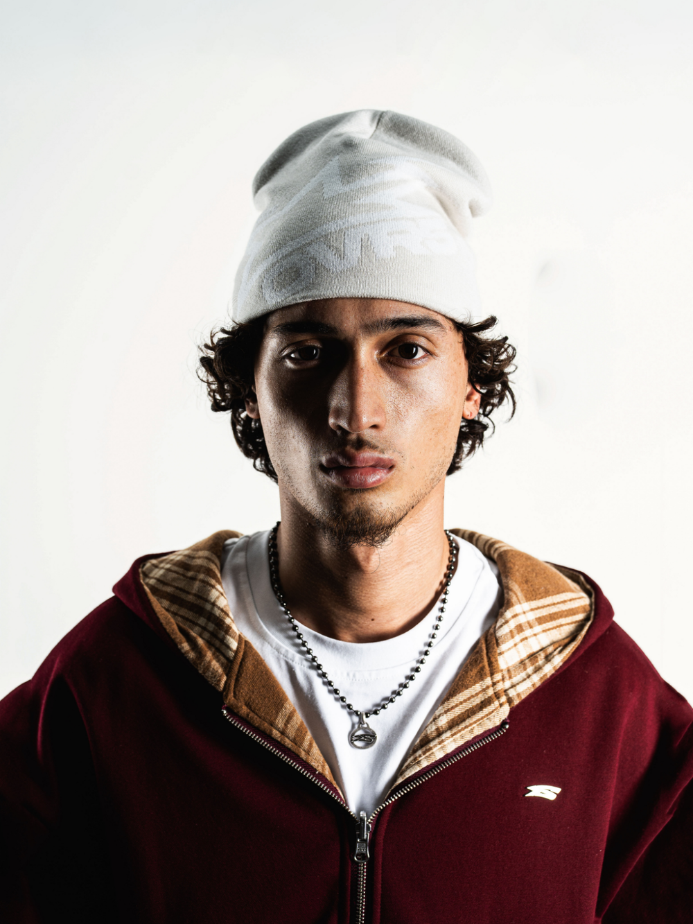 OVER5IZE "star" BEANIE GREY & WHITE