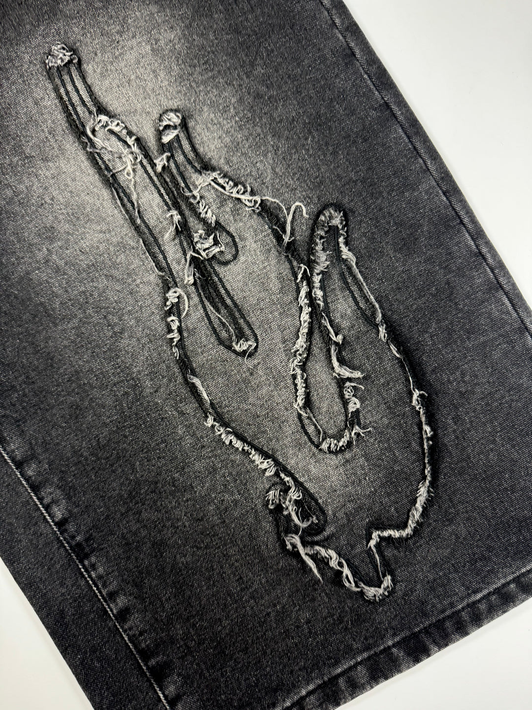 OVER5IZE "fury" JORTS BLACK