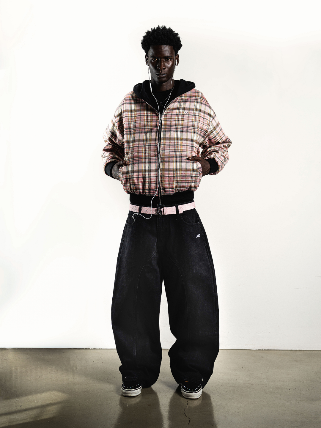 OVER5IZE “stripy” DUAL FIT JEANS BLACK
