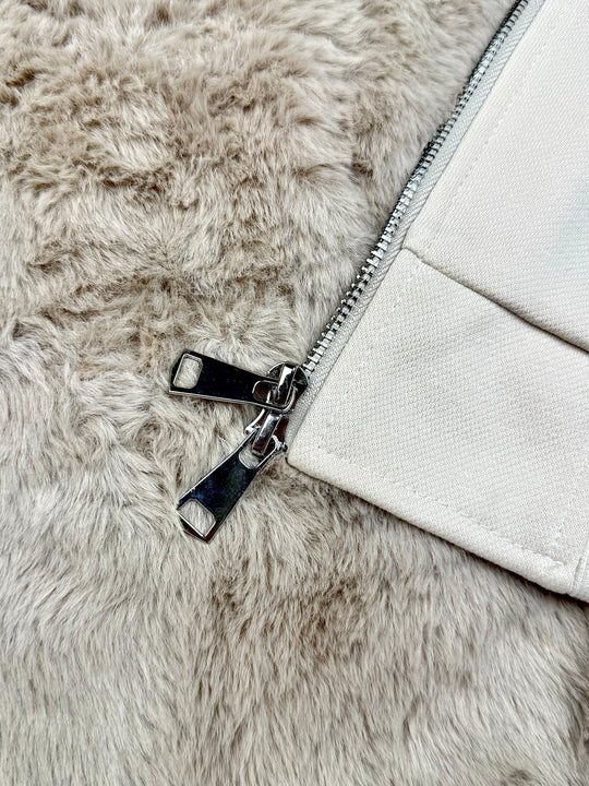 OVER5IZE "evil" FUR JACKET CREAM