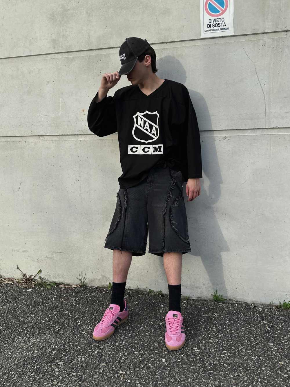 OVER5IZE "cyanide" JORTS BLACK