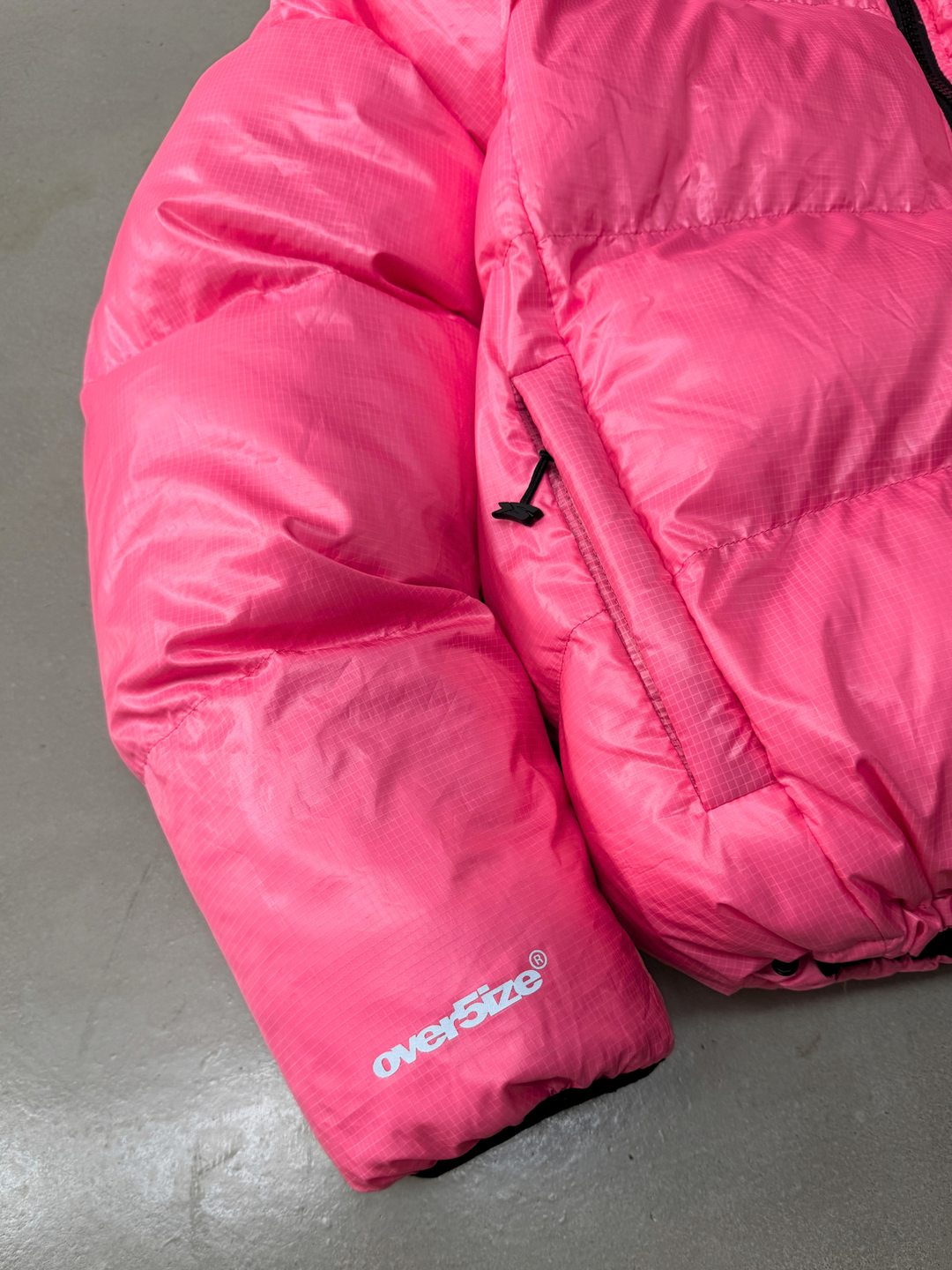 OVER5IZE "DUO" REVERSIBLE PUFFER JACKET BLACK & PINK