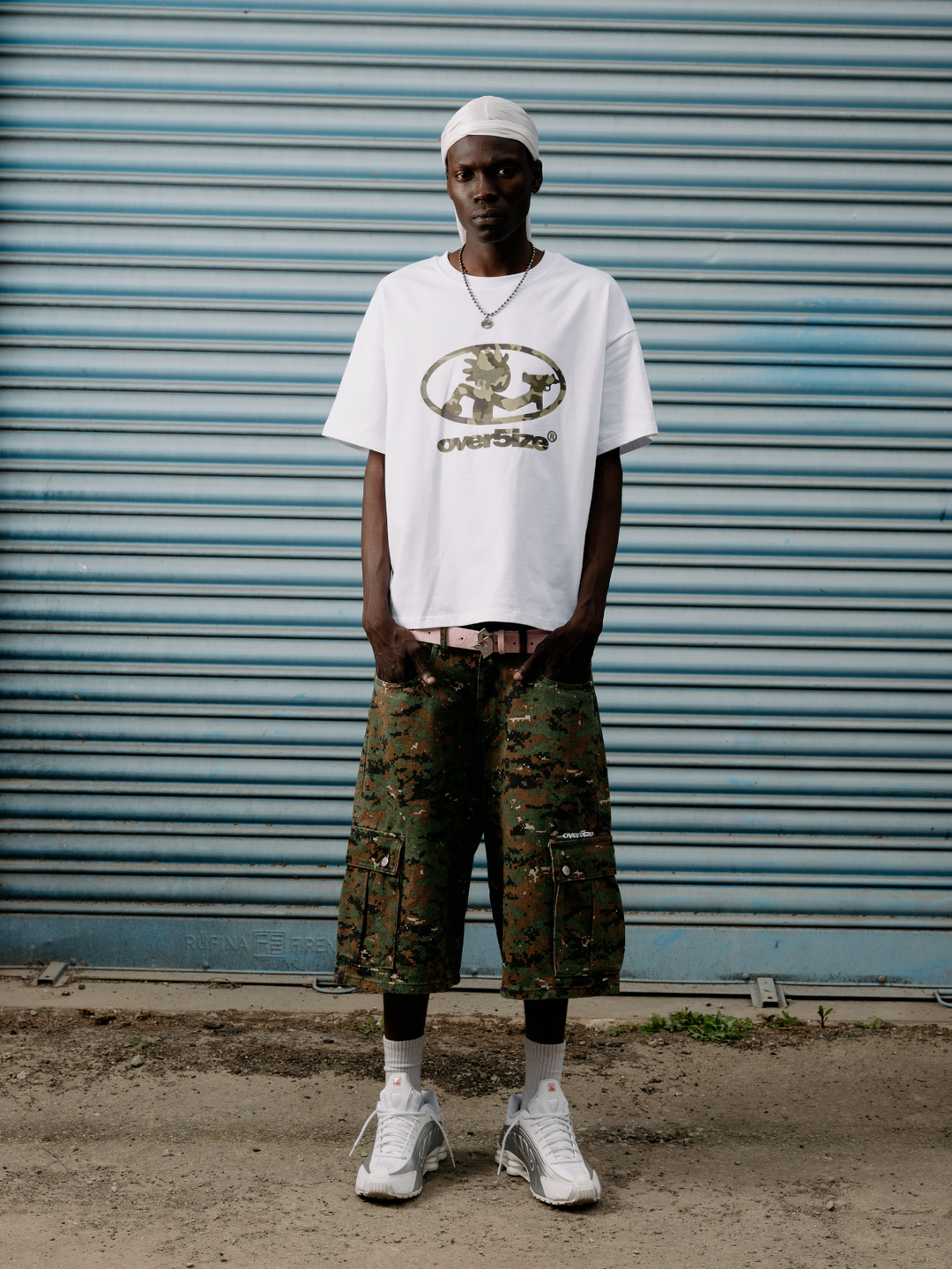 OVER5IZE "pixel" DIGITAL CAMO JORTS GREEN